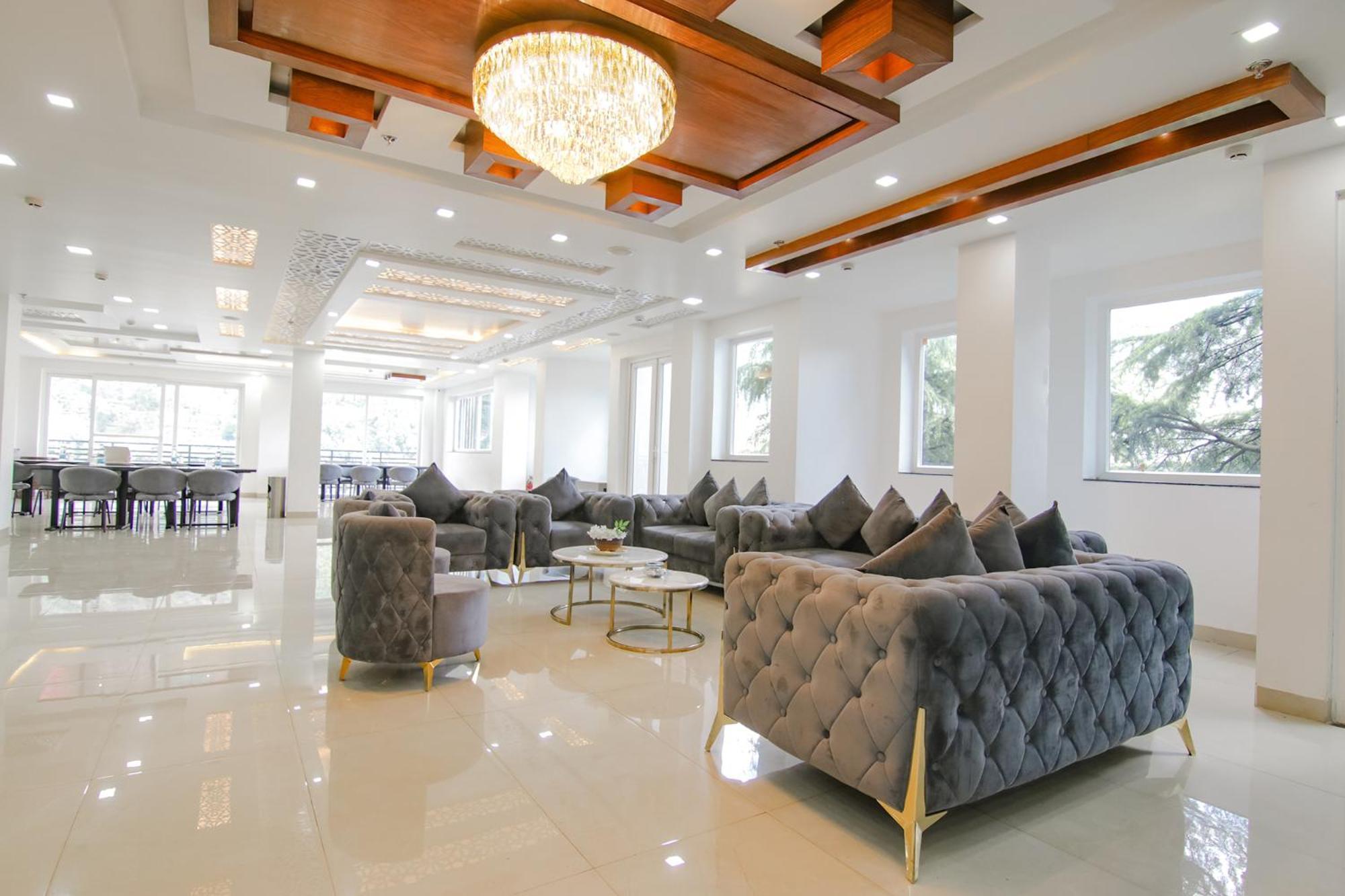 Rr Hotel & Resort Dharamsala Zewnętrze zdjęcie