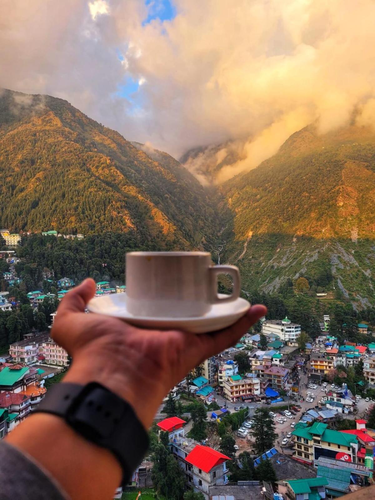 Rr Hotel & Resort Dharamsala Zewnętrze zdjęcie